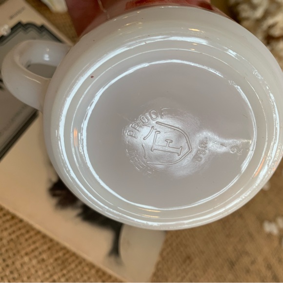 Vintage Milk Glass Mug 💌 - Picture 7 of 12